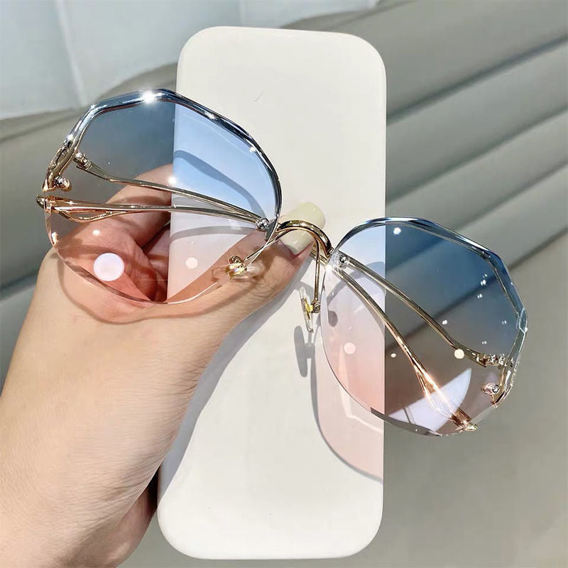 Accessories/ Trimmed Lens Sunglasses